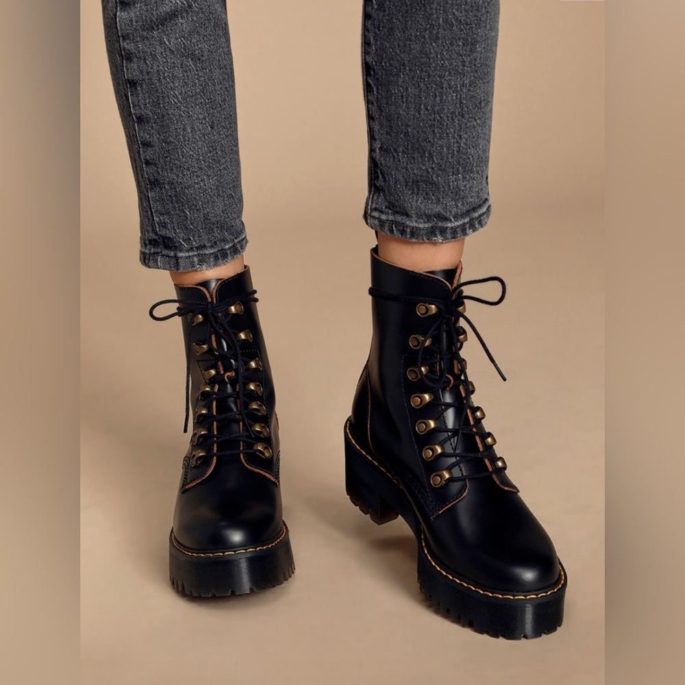 Doc Marten Black Vintage Smooth Leona Hiker